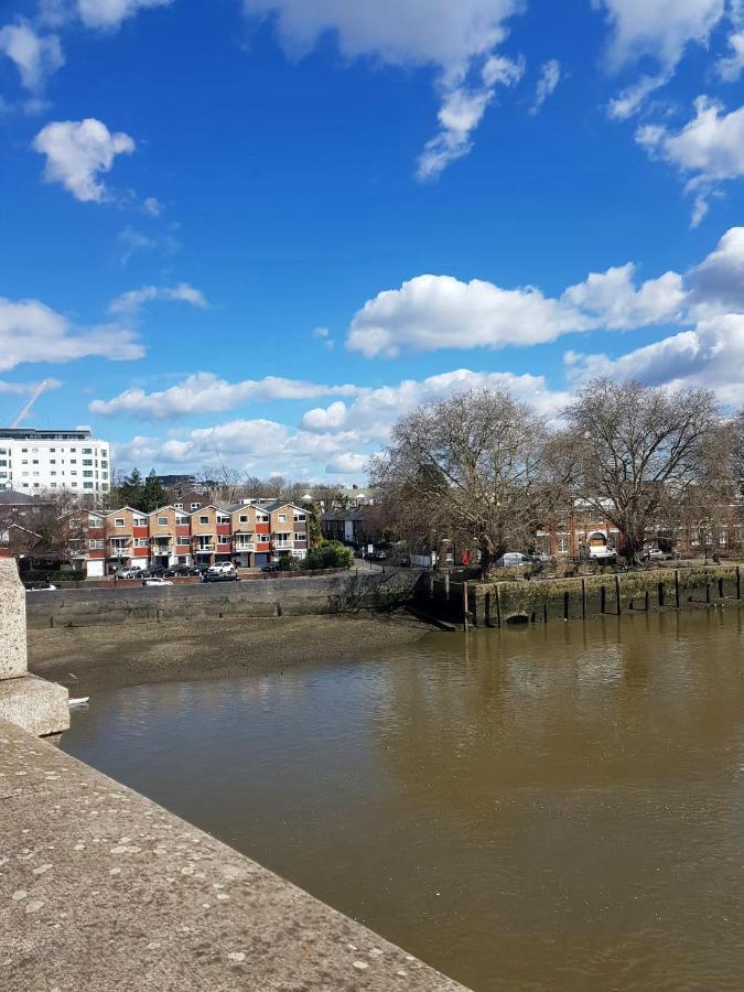 Kew Gardens - Private Double Room Richmond London - Homestay Bagian luar foto