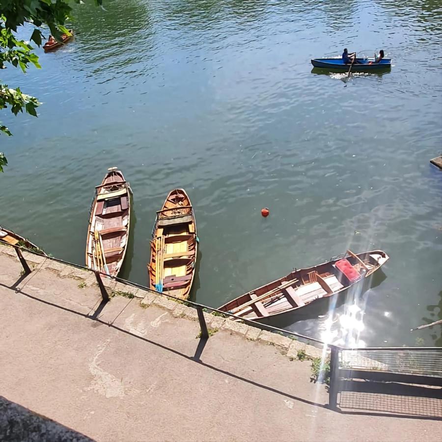Kew Gardens - Private Double Room Richmond London - Homestay Bagian luar foto